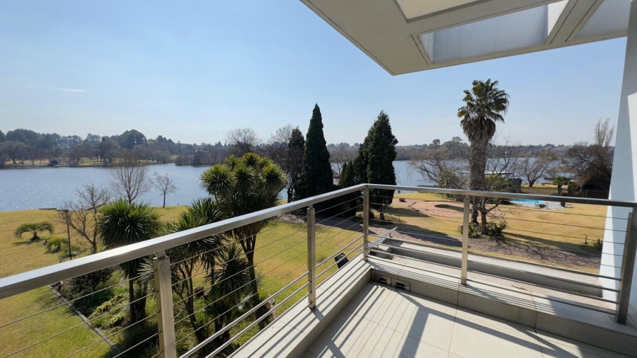 5 Bedroom Property for Sale in Wonderwater Free State
